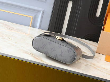 Louis Vuitton LV Vanity Chain Pouch Shoulder Bag 19¡Á11.5¡Á6.5cm